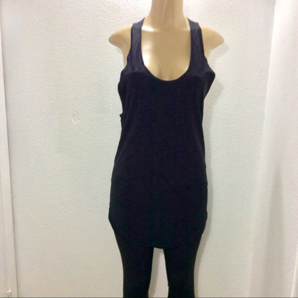 Lululemon Racerback Tank 🐞